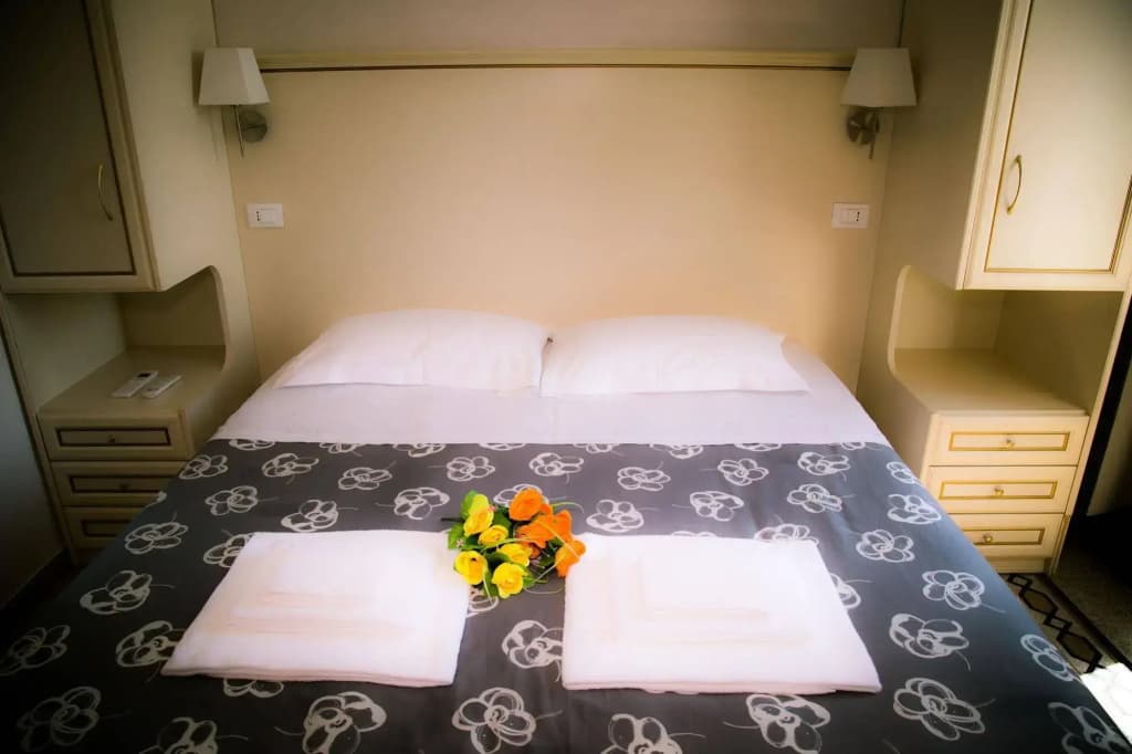 St. Peter Central Rooms B&B - photo 6