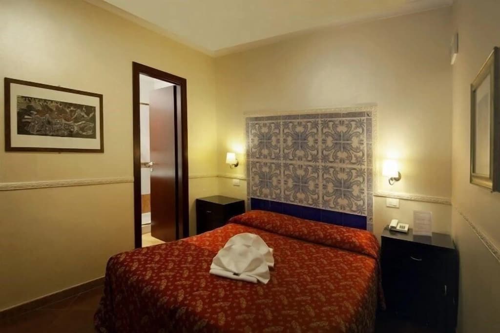 Hotel Picasso - photo 10