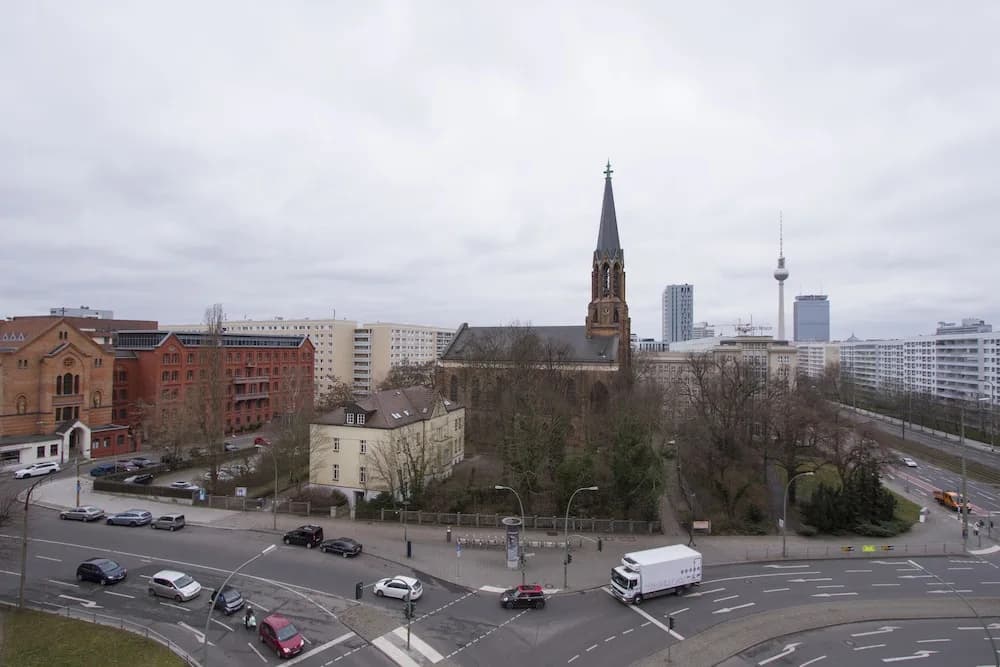 Primeflats - Apartment am Park Friedrichshain - photo 8