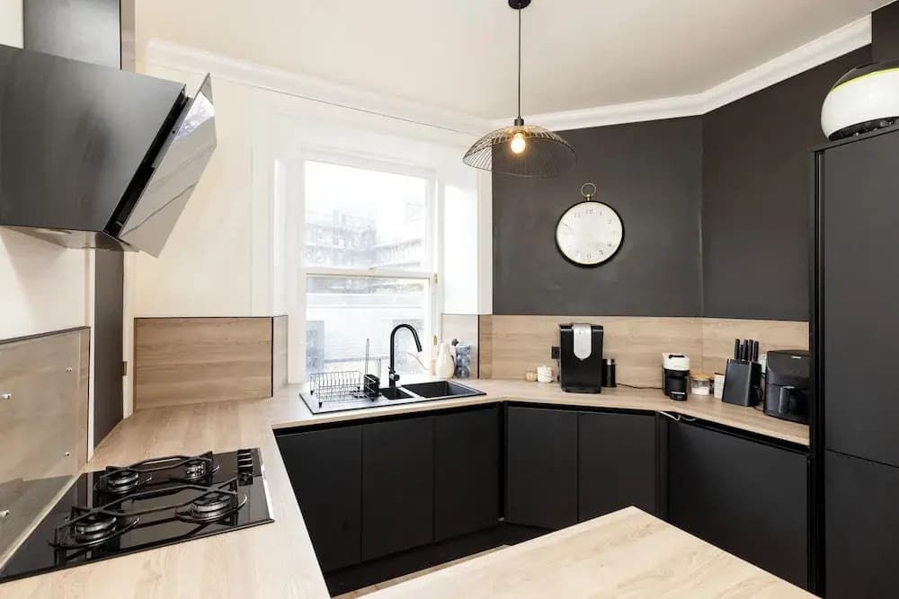 Elegant Apartment in the heart of Edinburgh - photo 14