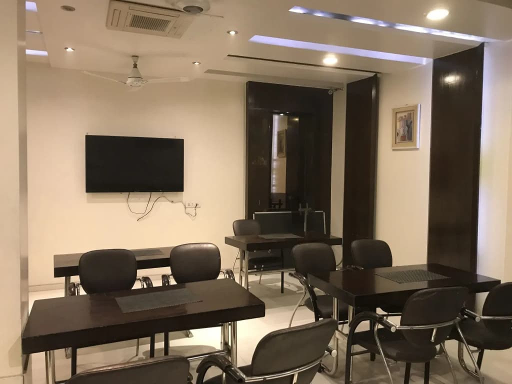 Hotel Sun International - photo 17