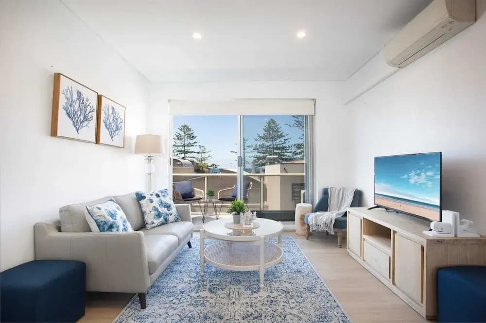 Madecomfy Trendy Apartment on Dee Why Beach - photo 3
