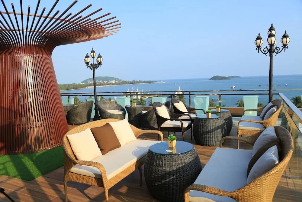 Phung Hung Boutique Hotel - photo 7