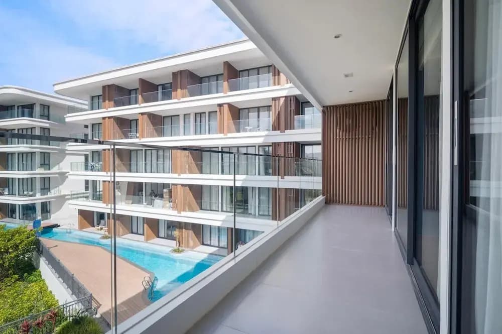 Premier 3-bedroom Apartment E333 Beachfront - photo 16