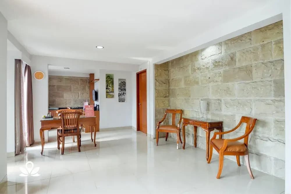 ZEN Rooms Basic near Cilandak Town Square - photo 5