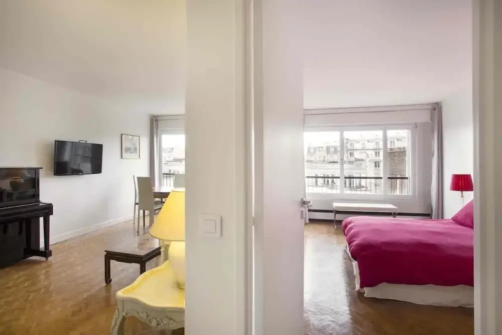 Apartment With one Bedroom in Paris, With Wonderful City View and Wifi - photo 3
