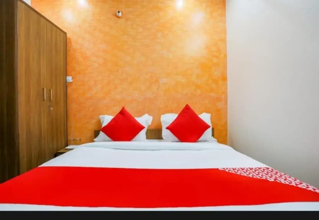Airport Hotel Icon - photo 3