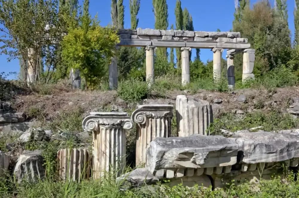 Art House for 6 Under the Acropolis - photo 8