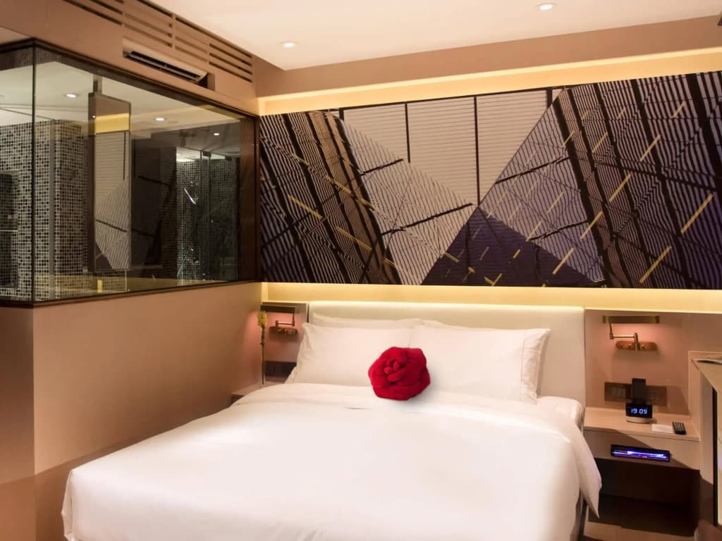 Butterfly on Waterfront Boutique Hotel Sheung Wan - photo 5
