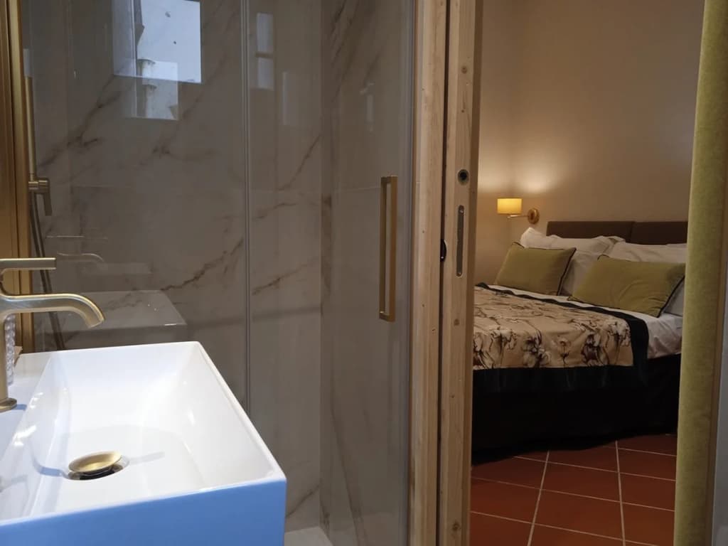 Maxim Axial Hotel - photo 10