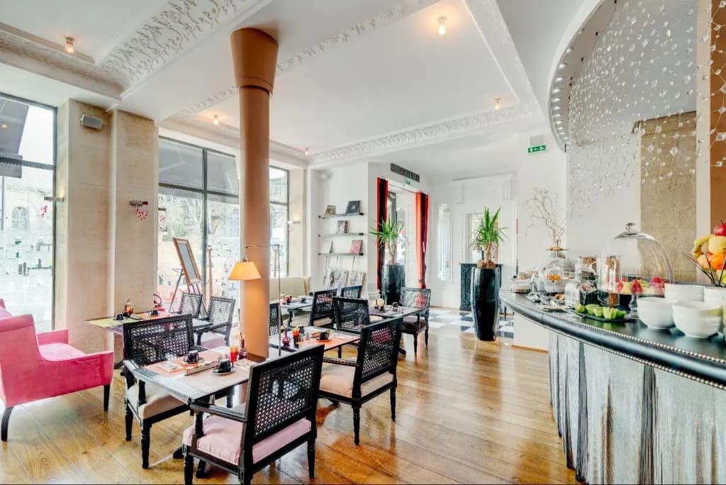 Hôtel Le 123 Elysées - Astotel - photo 19