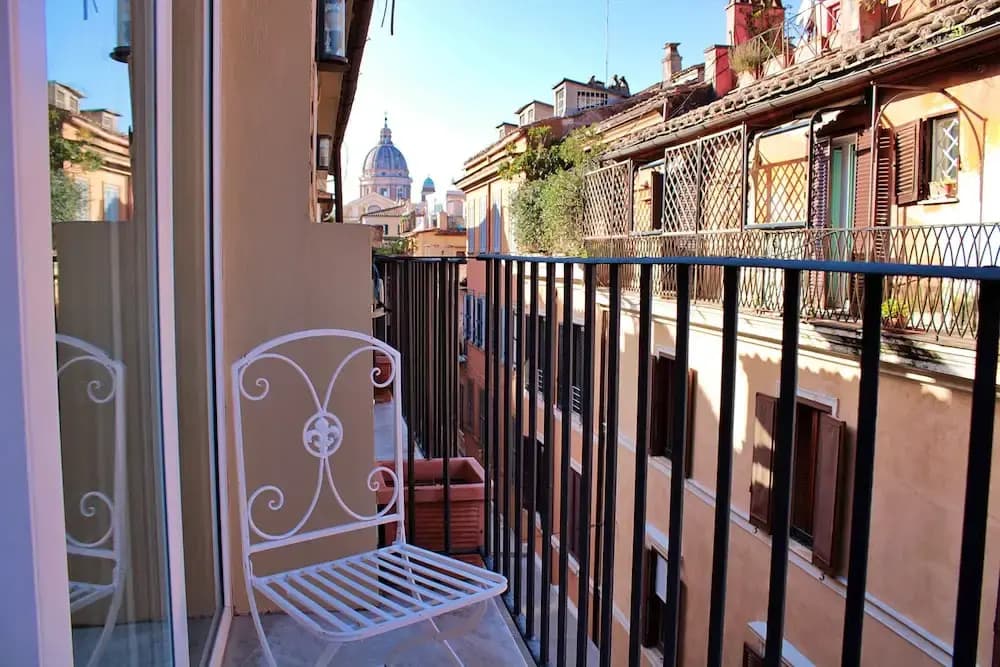 RSH Spanish Steps Luxury Apartment - photo 6