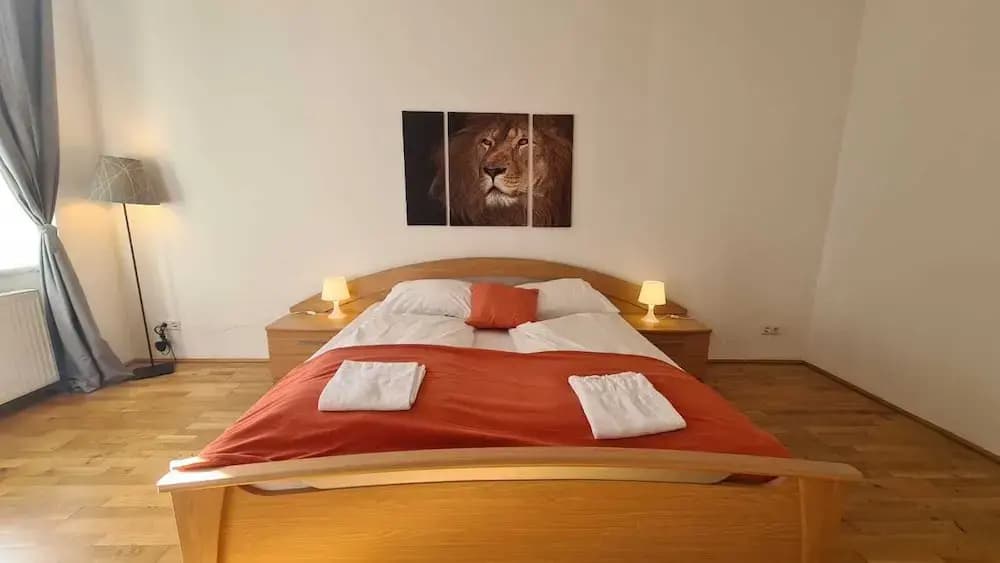 Comfortable 3BR Apartment Belvedere Area - photo 2