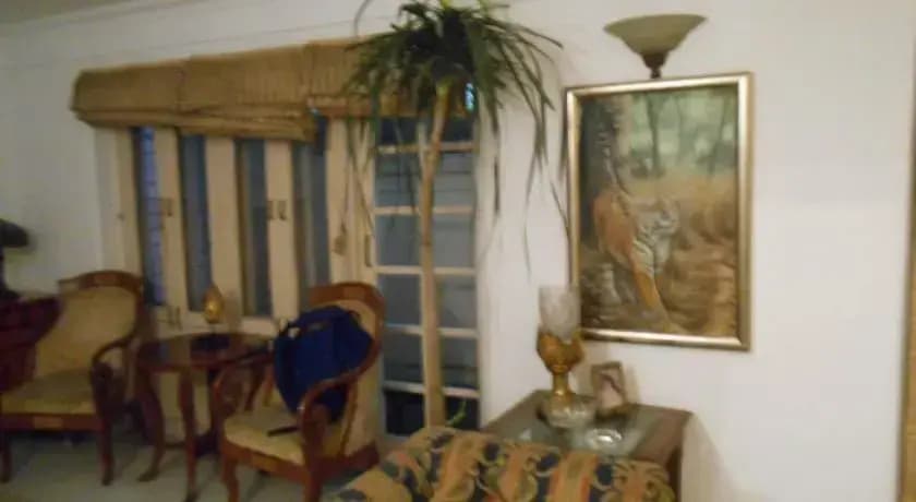 Trendy Bed & Breakfast - GK - photo 10