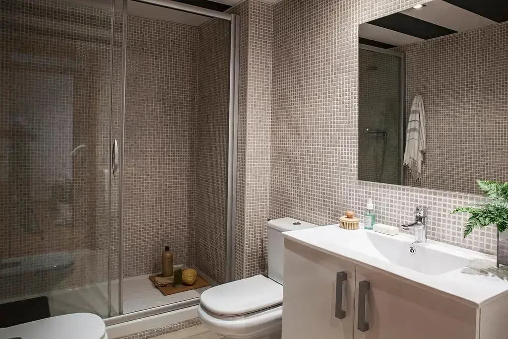 AinB Eixample-Entenza Apartments - photo 9