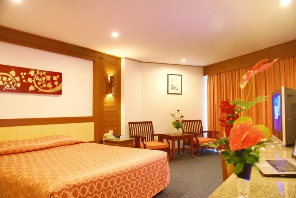 Royal Twins Palace Hotel - photo 25
