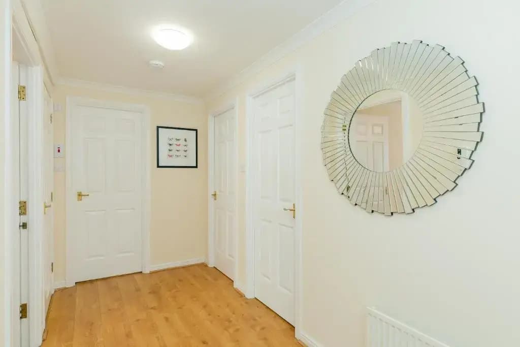 Dicksonfield Apartment Edinburgh - photo 9