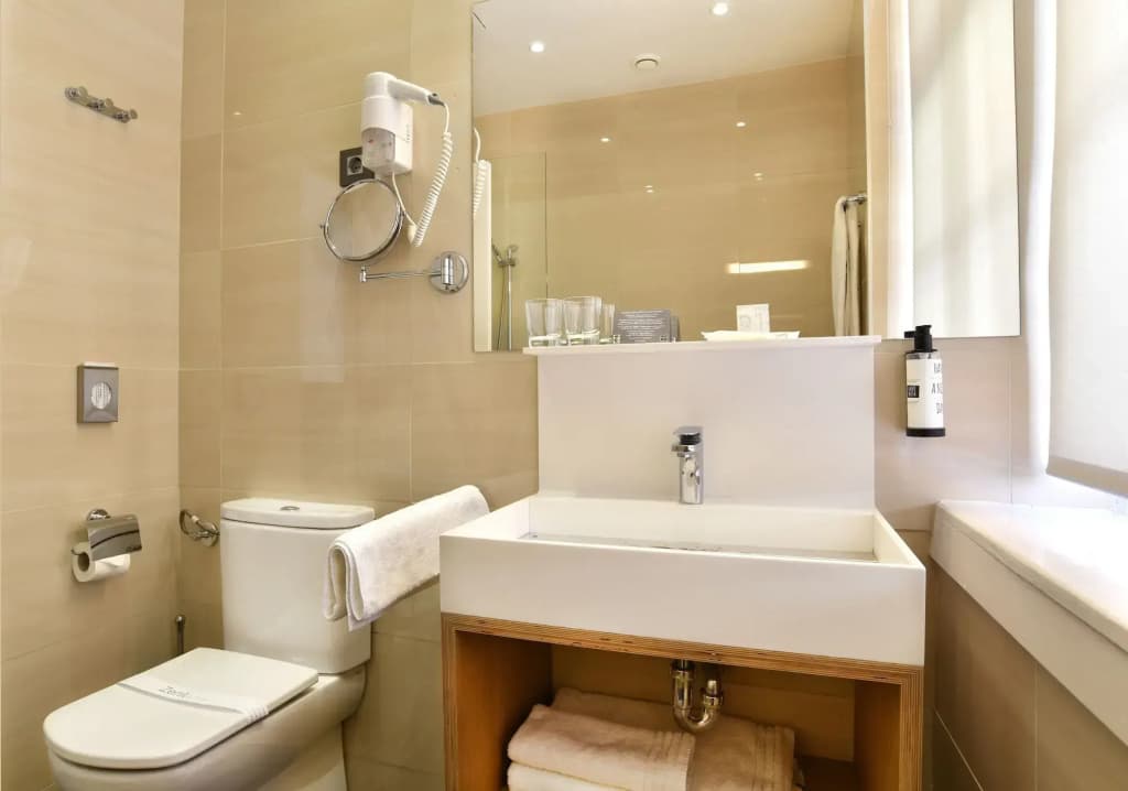 Hotel Zenit Budapest Palace - photo 42