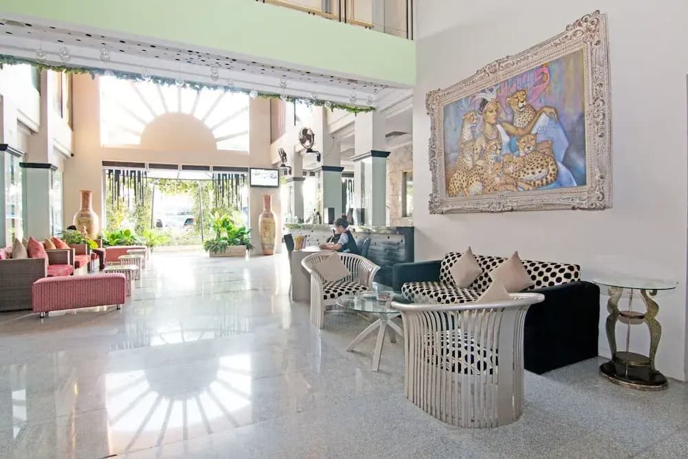 ZEN Rooms Basic Sunset Road Boutique Hotel - photo 11