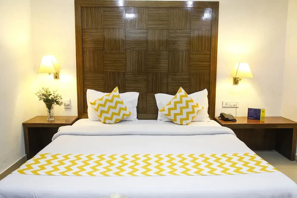 FabHotel Station 3 - photo 4