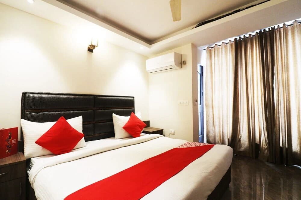 OYO 49069 A Suites - photo 5