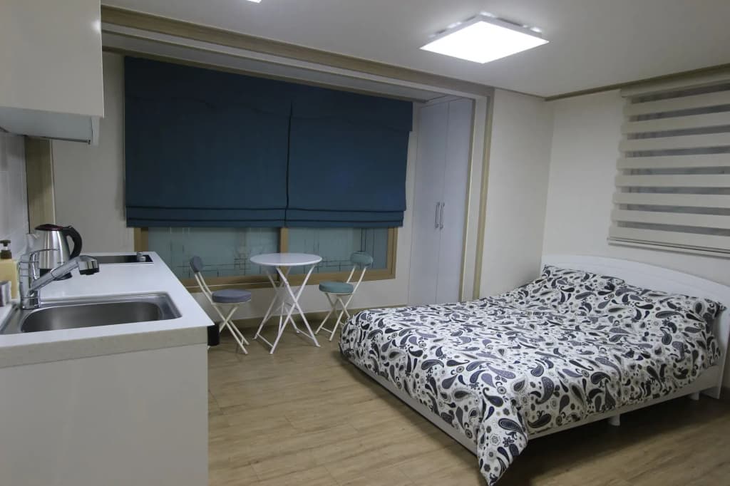 Bunk Guesthouse Hostel 2 - photo 18