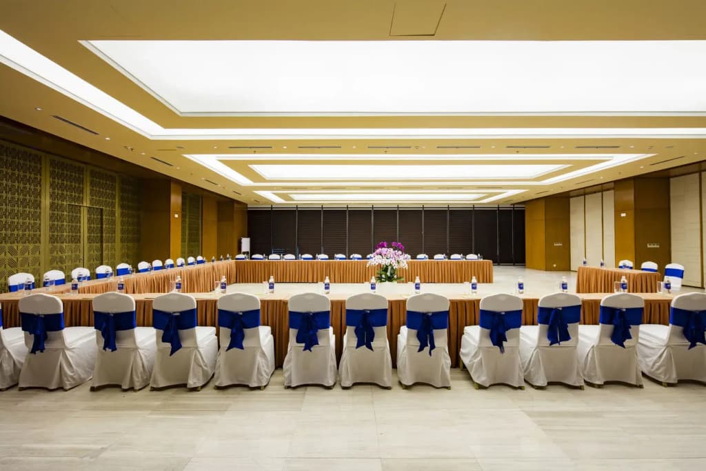 Starcity Bayfront Nha Trang Hotel - photo 19