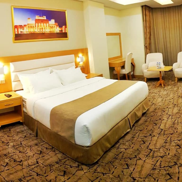 Muscat Plaza Hotel - photo 23