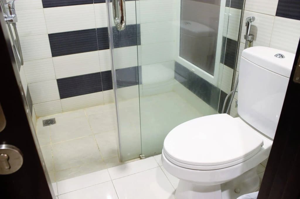 ZEN Rooms Cideng Timur Raya - photo 8