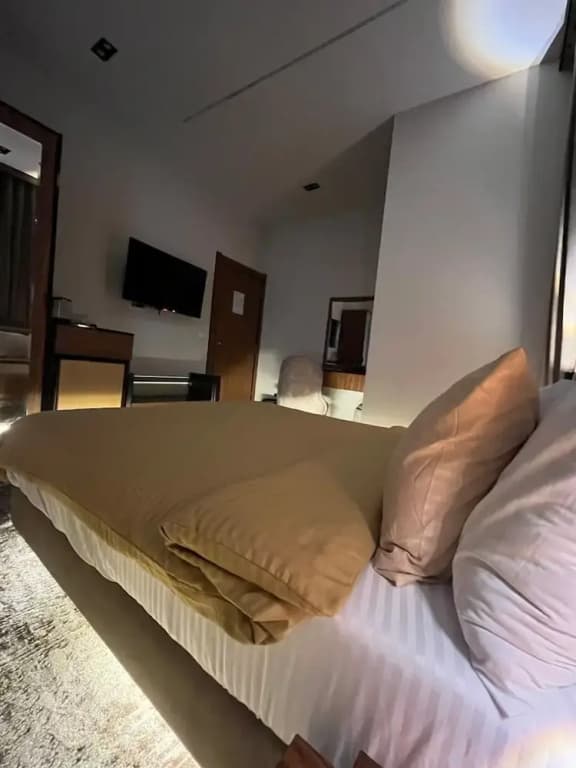 Italia house hotel - photo 6