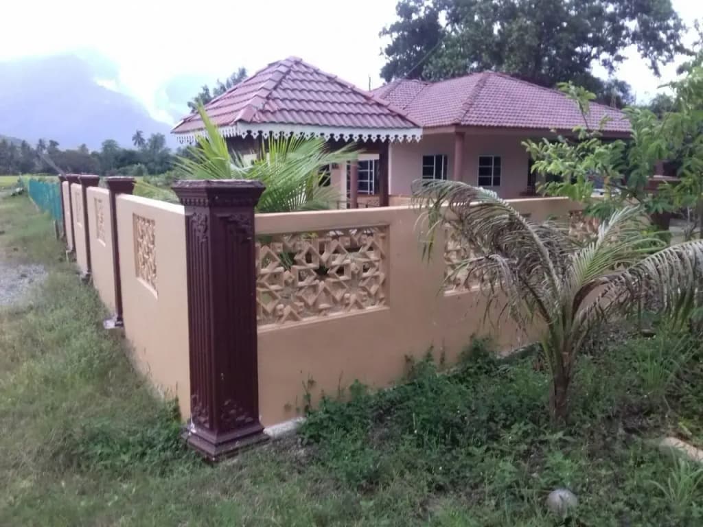 Anggerik Villa Guest House - photo 15
