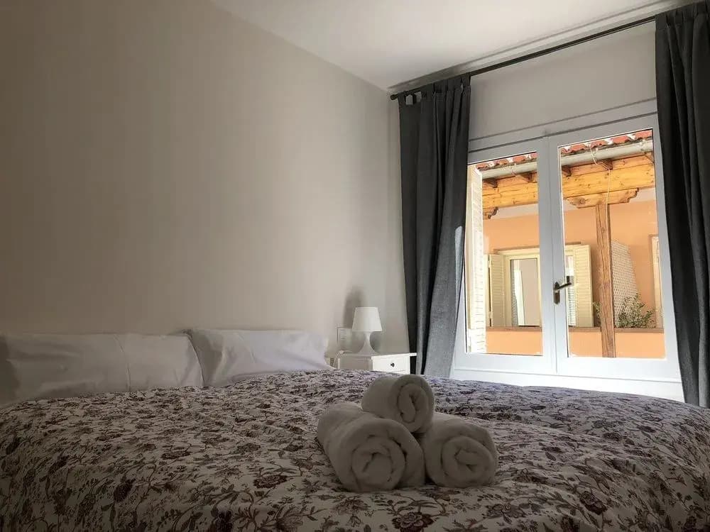 Apartamento en edificio Barroco en Madrid - photo 4