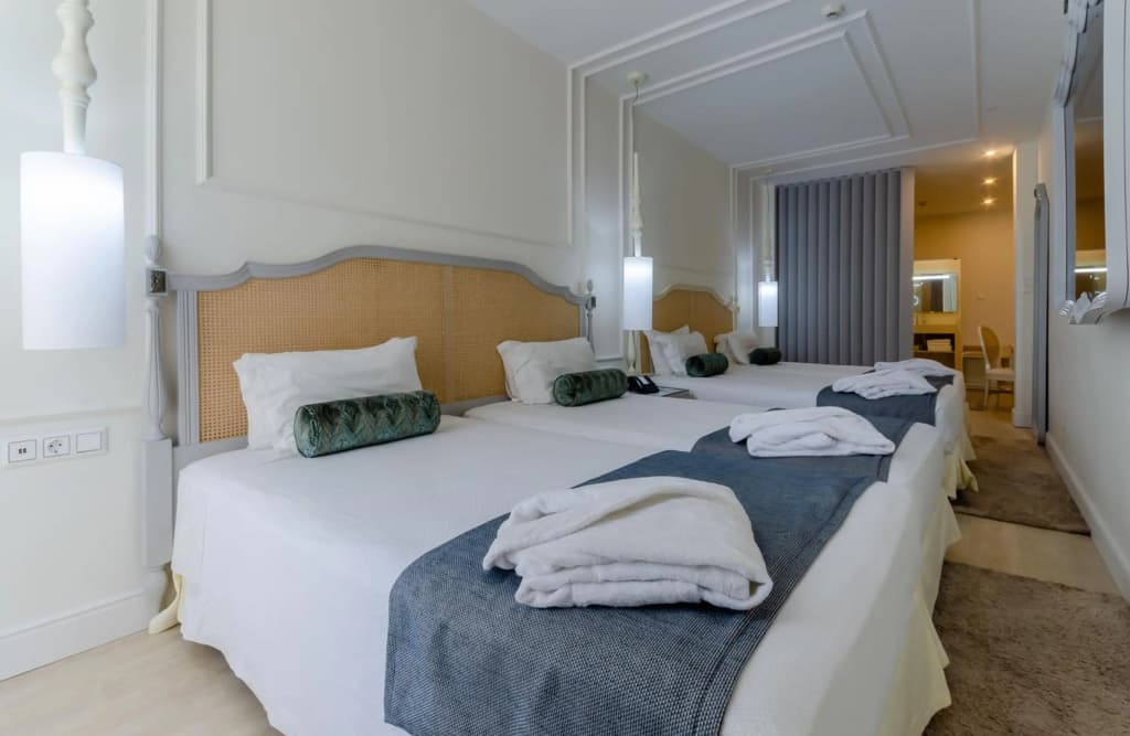 Hotel Borges Chiado - photo 43