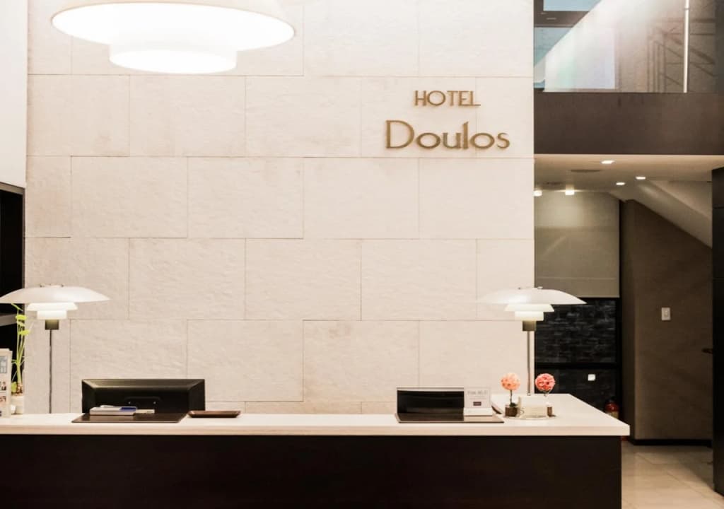 Doulos Hotel - photo 2