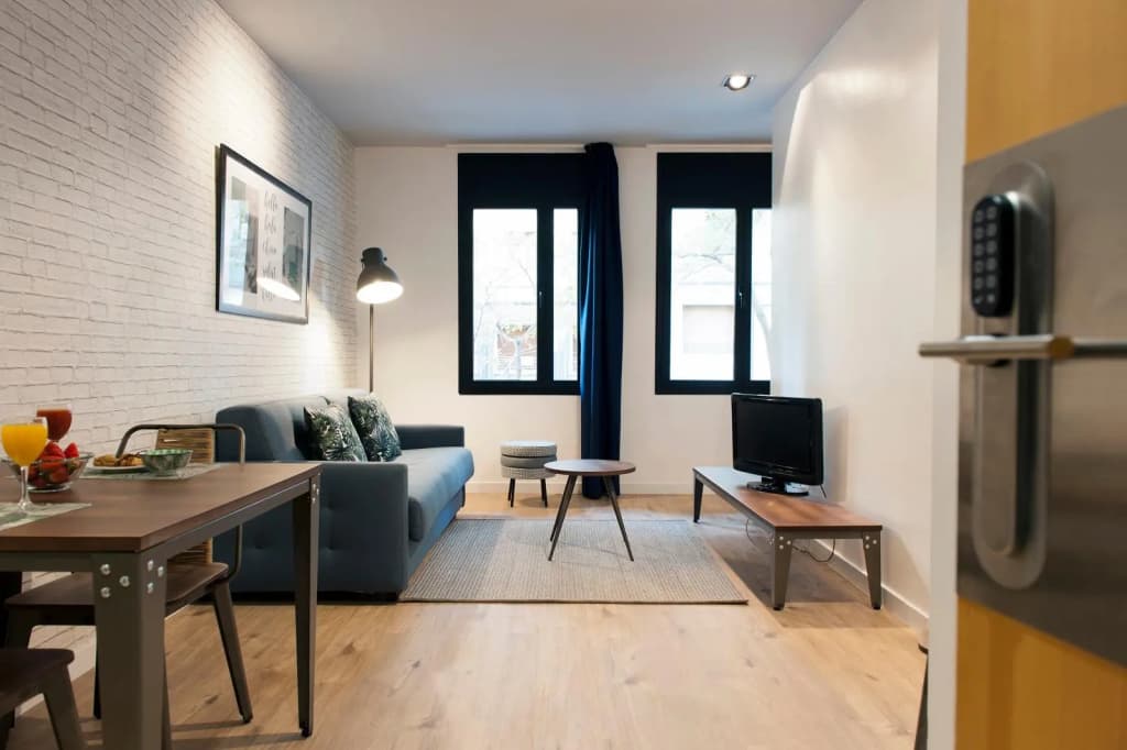 MH Apartments Sant Pau - photo 2