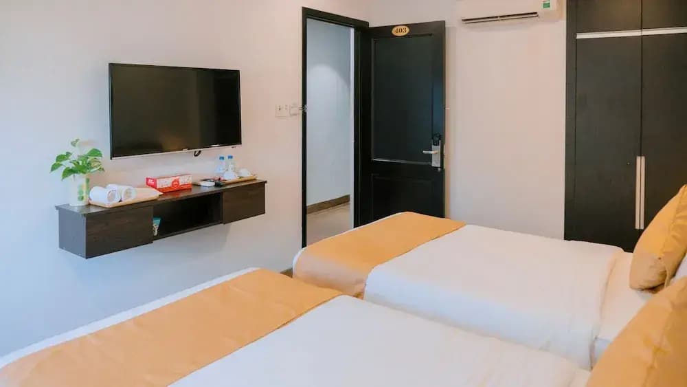 Horizon Front Beach Hotel Danang - photo 22