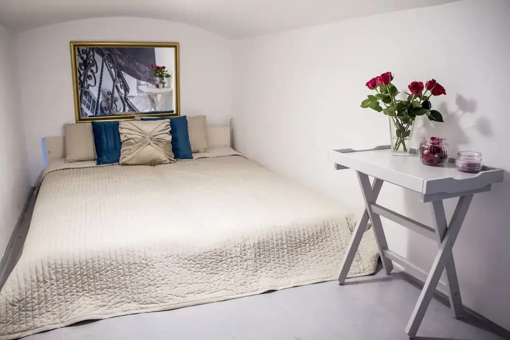 Romeo’s Central Residence - photo 3