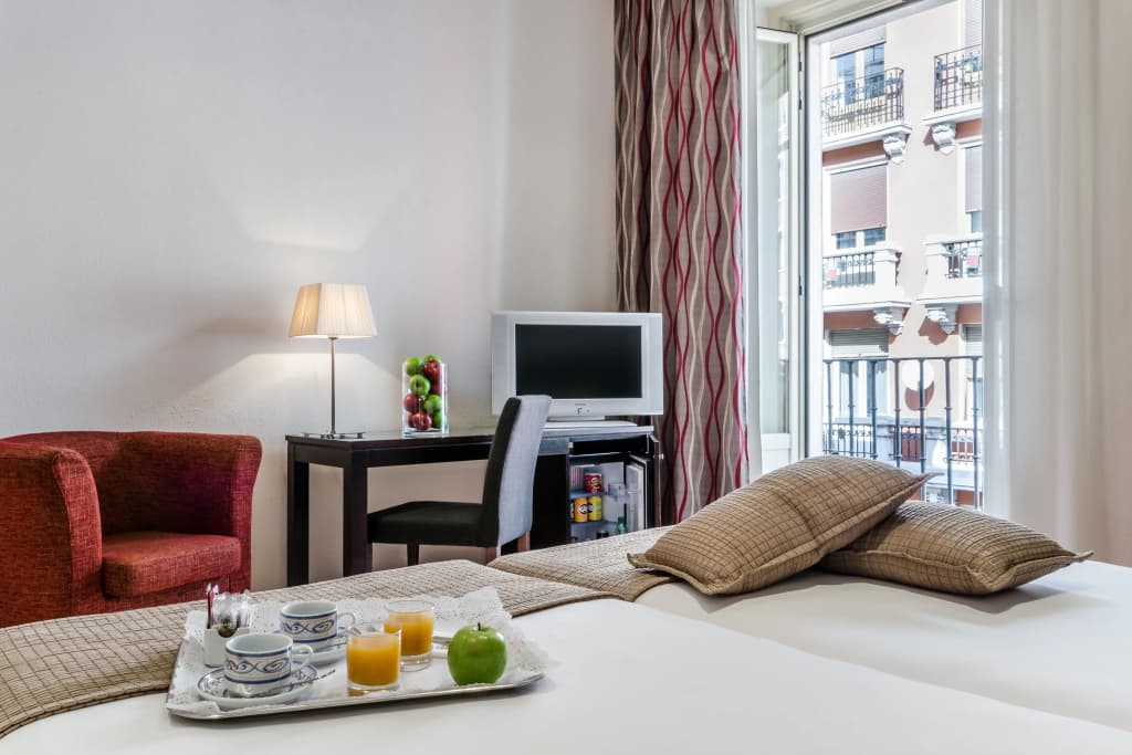 Hotel Exe Suites 33 - photo 4
