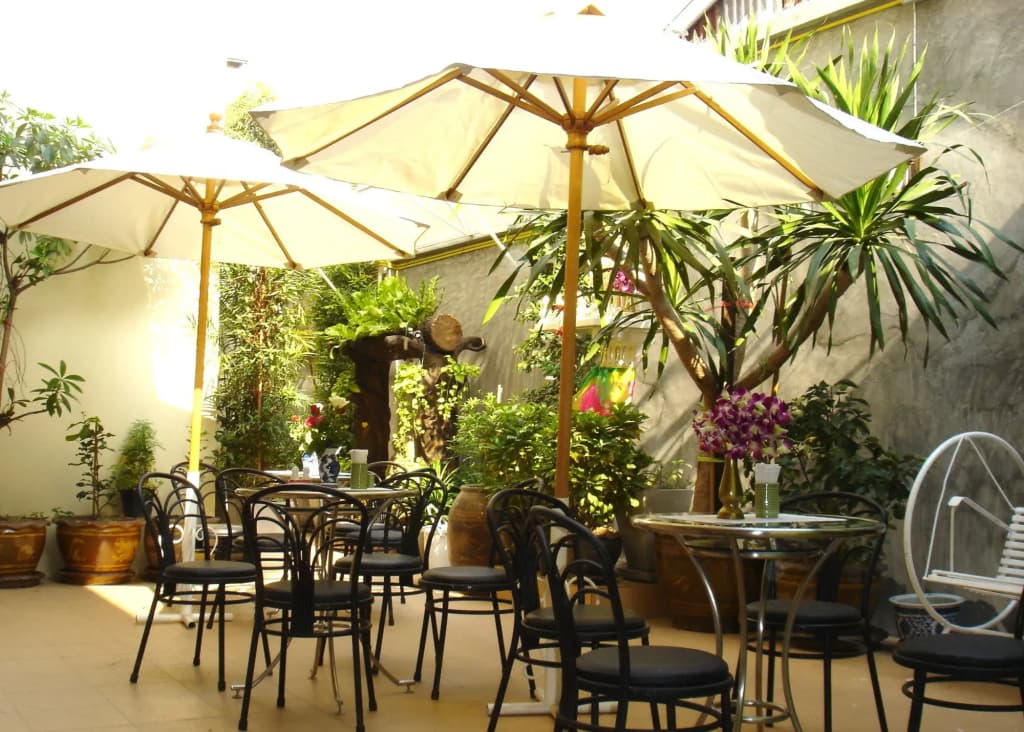 The Bang Khun Phrom Suites - photo 18