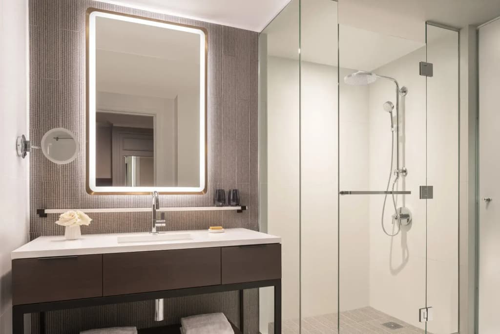 Four Seasons Hotel San Francisco at Embarcadero - photo 9
