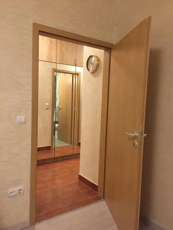 Aden Apartment - free parking, AC - photo 9