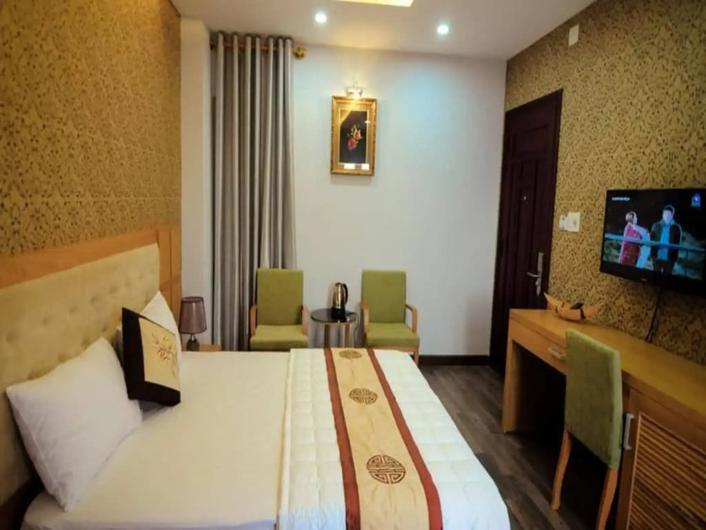 Hoai Sang Hotel - photo 4