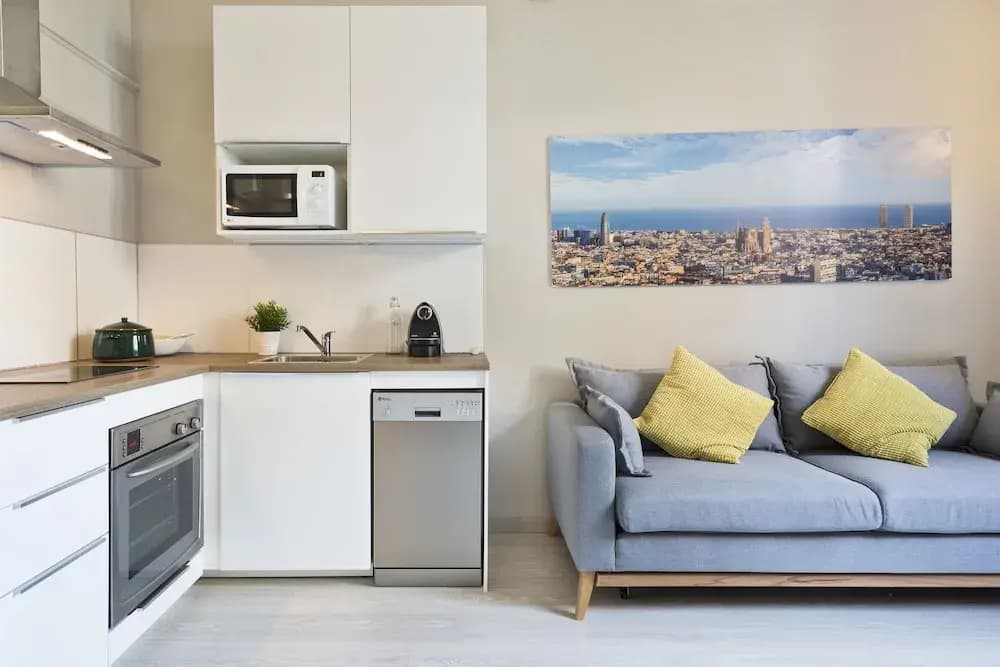 Urquinaona Apartment - photo 11