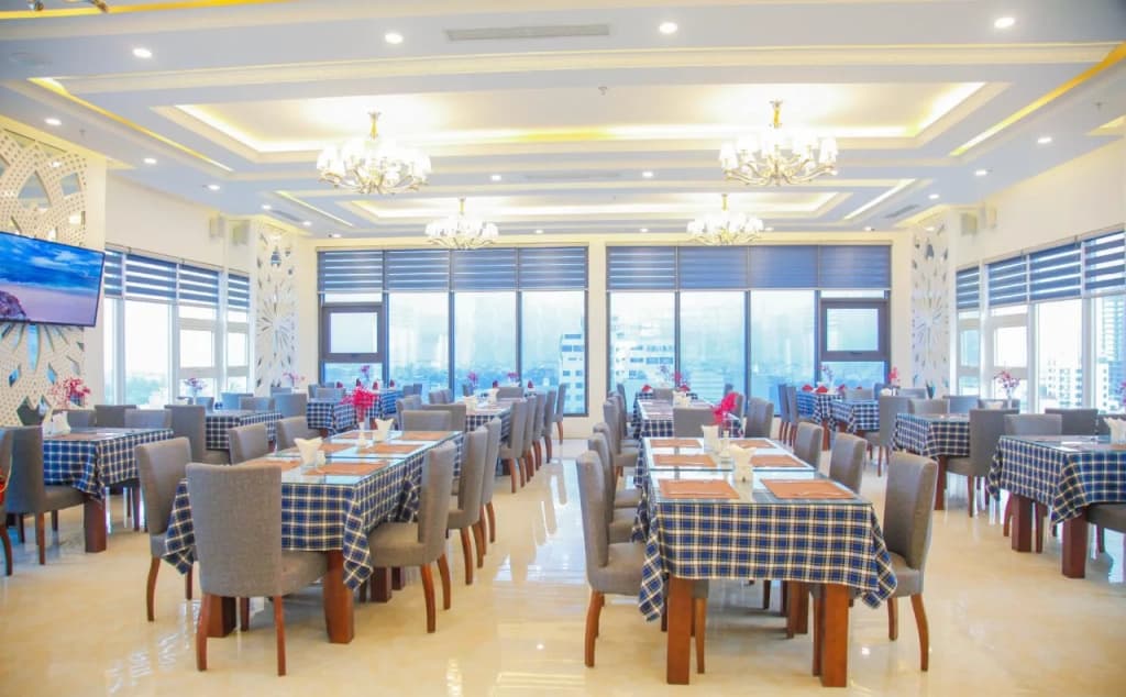 Royal Beach Hotel by THG - photo 19