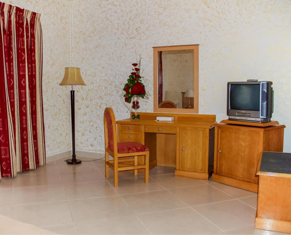 Golden Beach Motel - photo 3