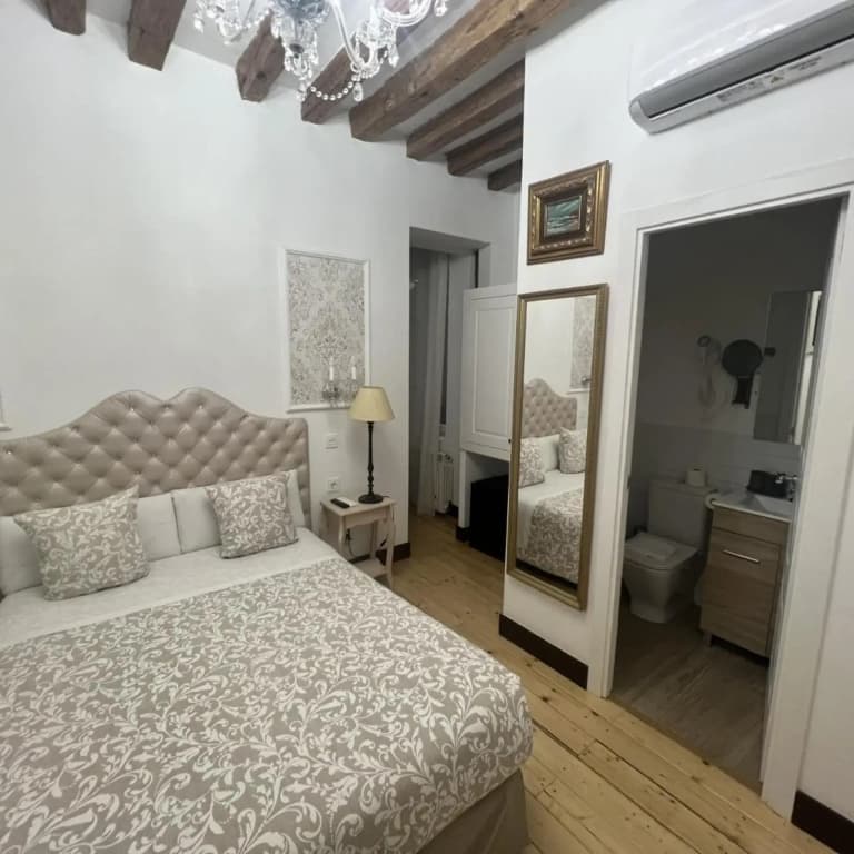 Oriente Palace Apartments - photo 29