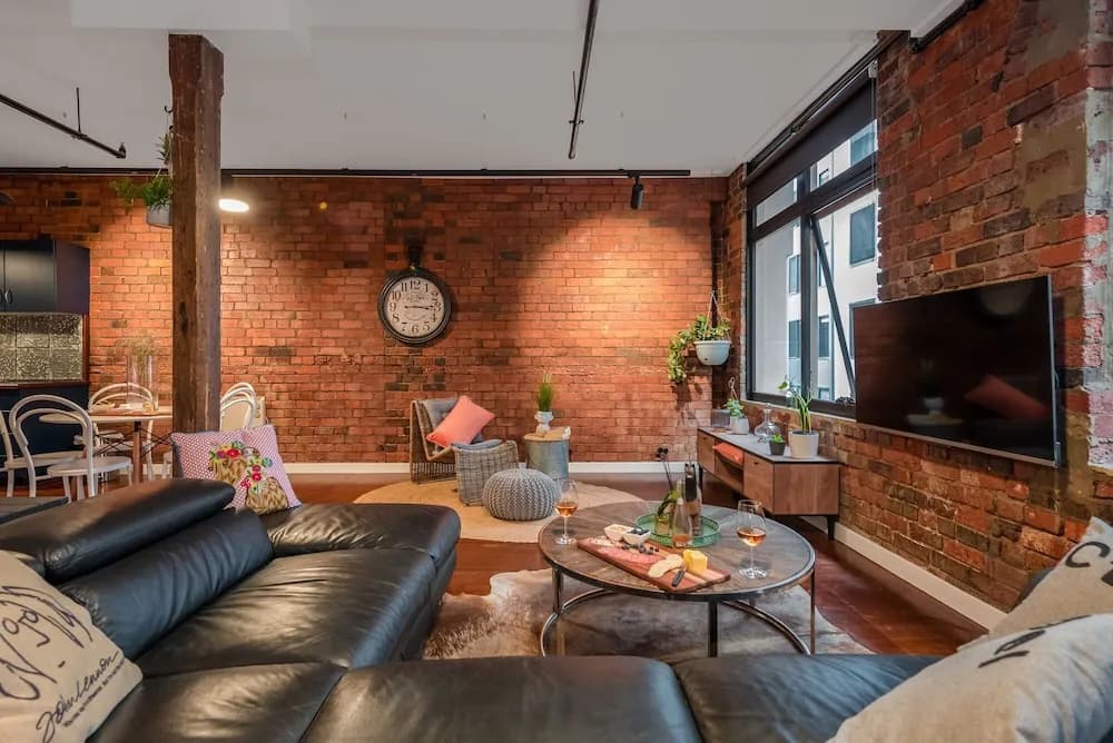 StayCentral - Heritage Warehouse Retreat - photo 14