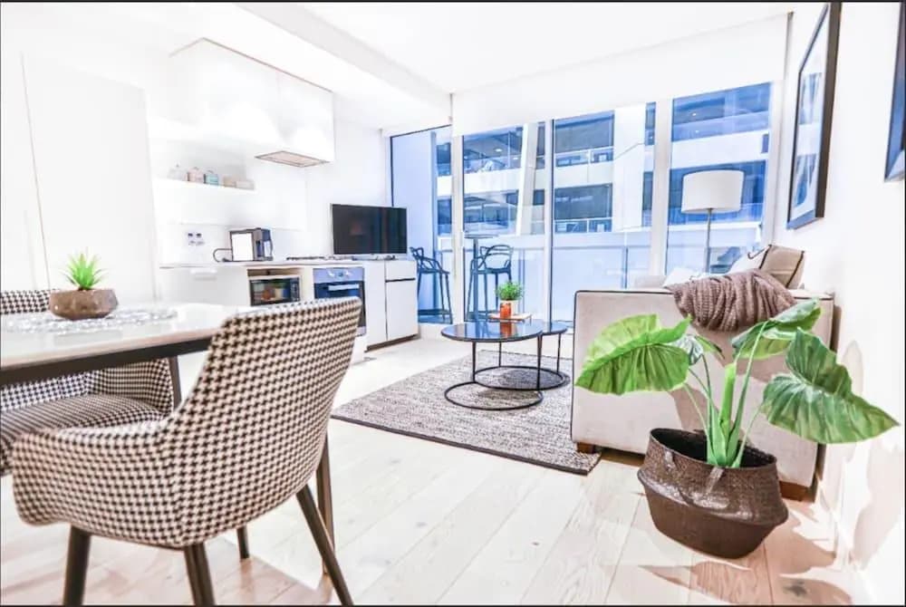 South Yarra Claremont Apartment - photo 17