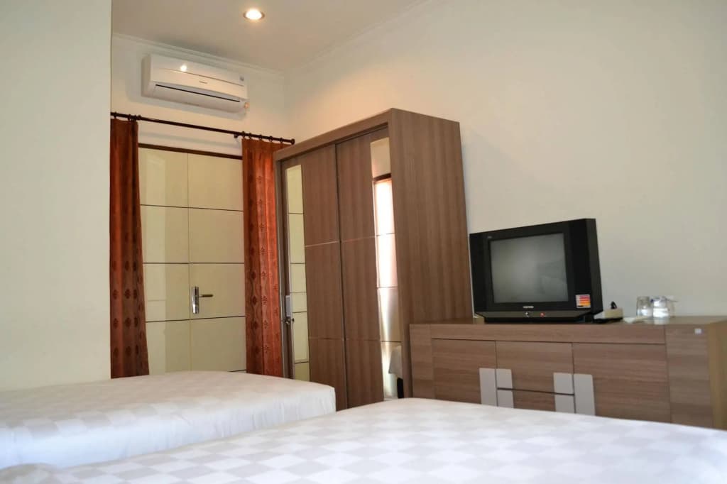 Ivanka Airport Inn - photo 6