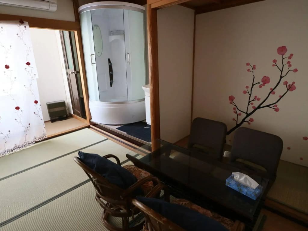 Ume Guest House - photo 4